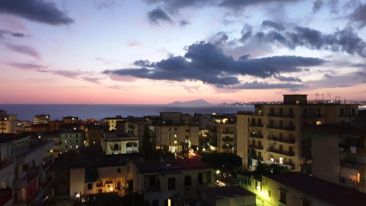 Casa Angelina Bed & Breakfast Ercolano Bagian luar foto
