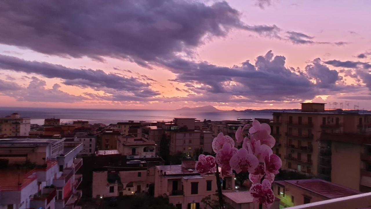 Casa Angelina Bed & Breakfast Ercolano Bagian luar foto